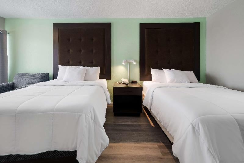 Americas Best Value Inn Blytheville image