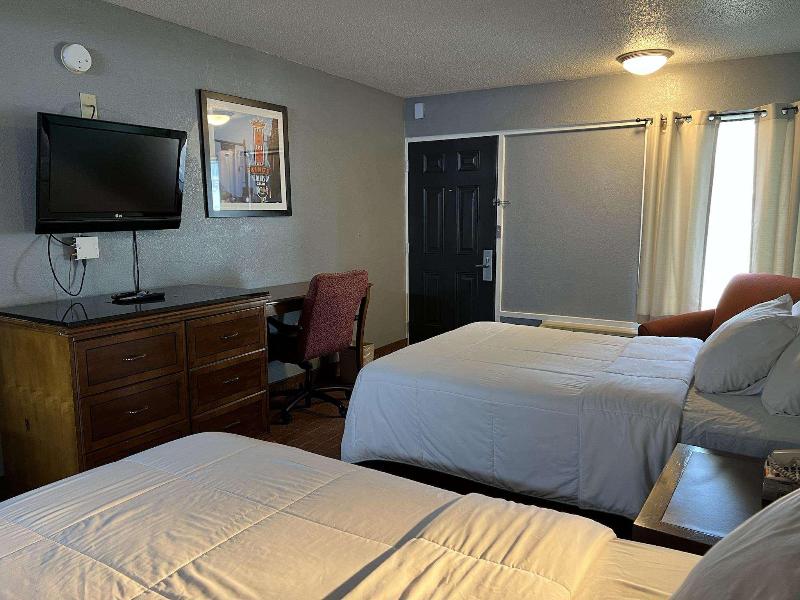 Americas Best Value Inn Blytheville image