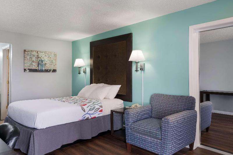 Americas Best Value Inn Blytheville image