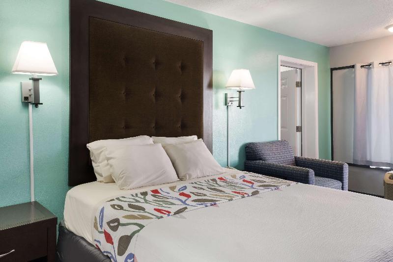 Americas Best Value Inn Blytheville image