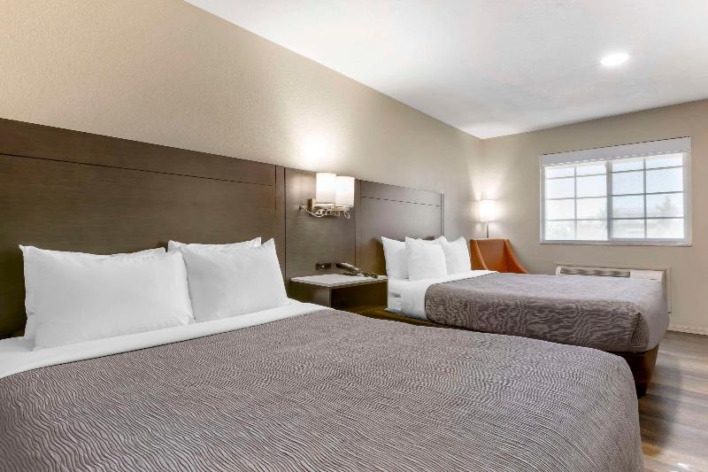 Quality Inn Show Low image