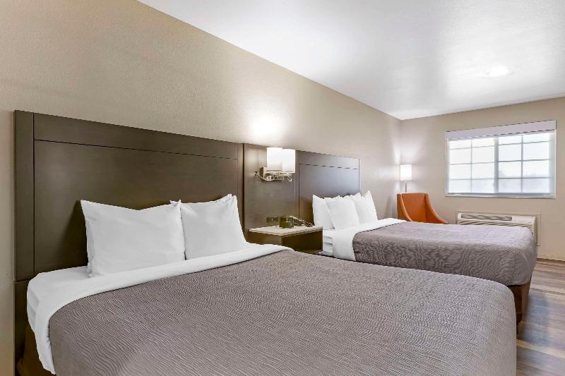 Quality Inn Show Low image