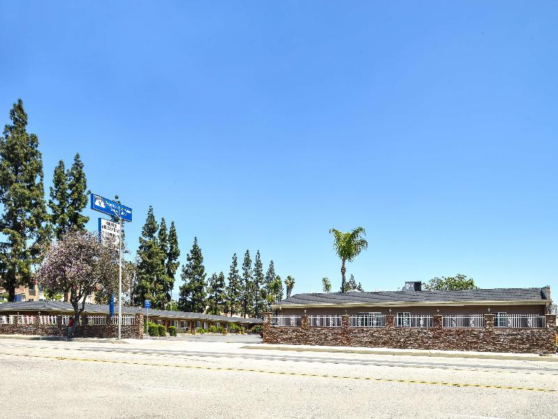 Americas Best Value Inn And Suites San Bernardino image