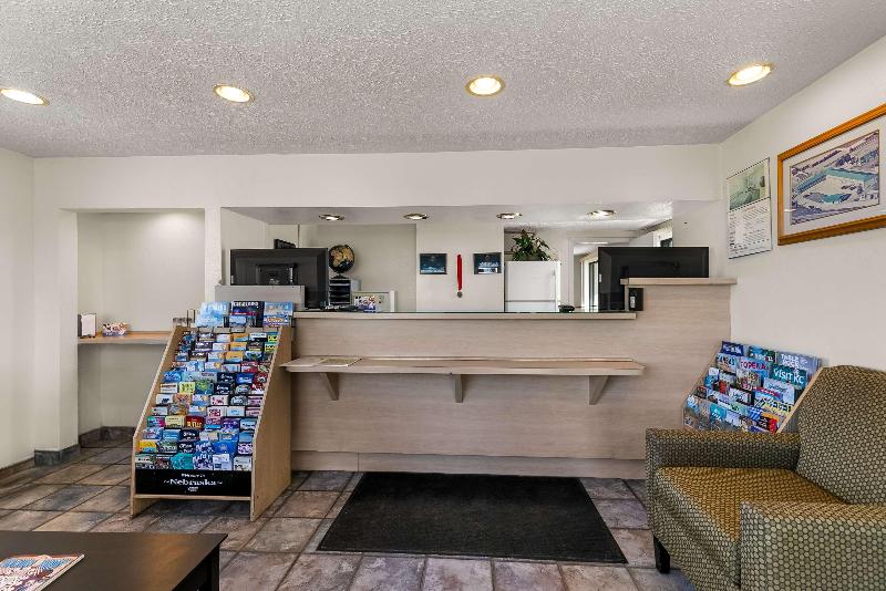 Americas Best Value Inn Lincoln image