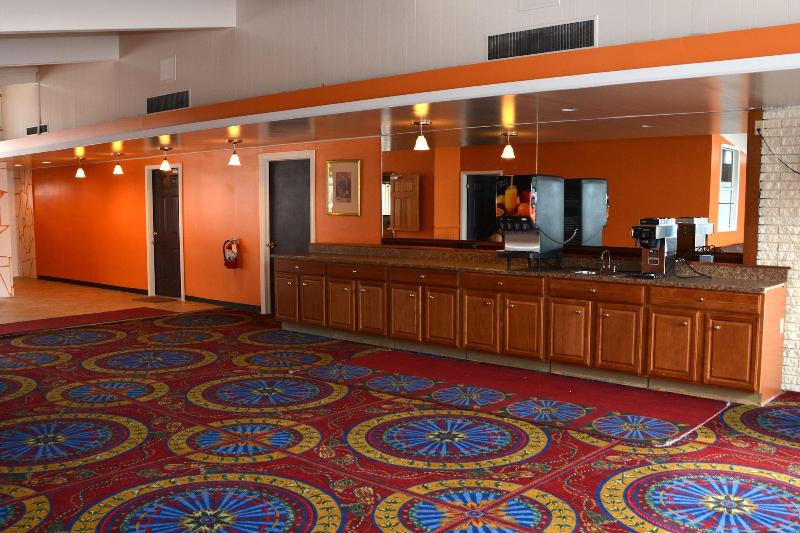 Americas Best Value Inn Geneva image