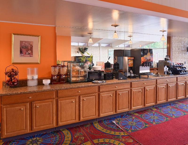 Americas Best Value Inn Geneva image