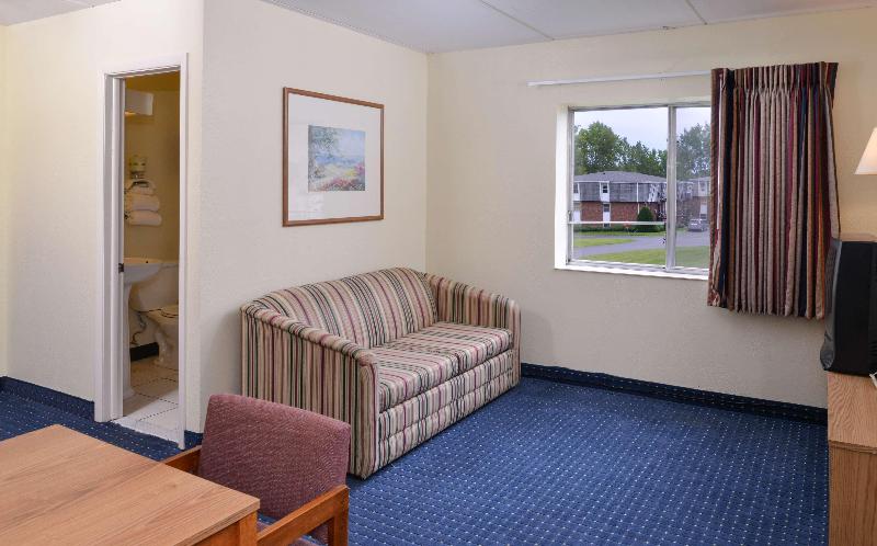 Americas Best Value Inn Geneva image