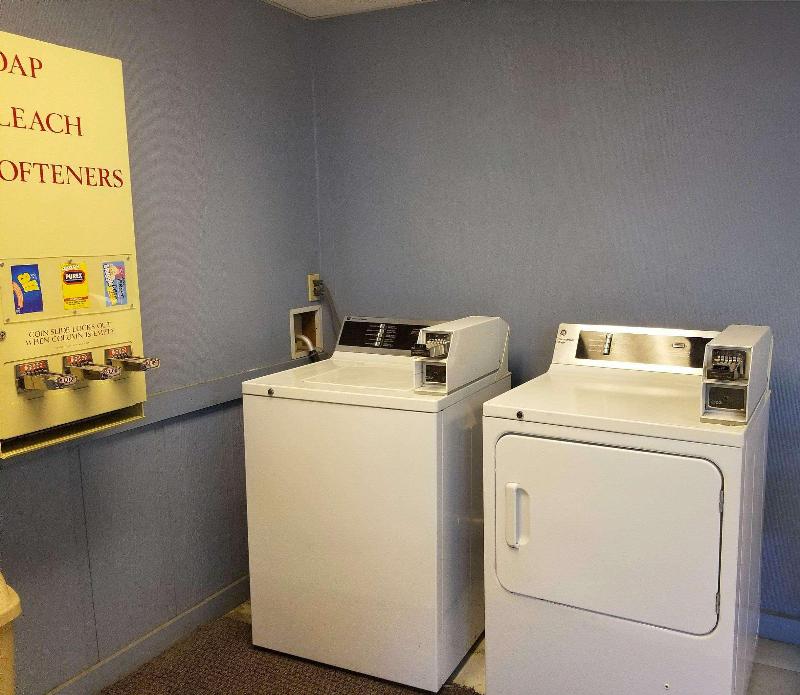 Americas Best Value Inn Belleville image