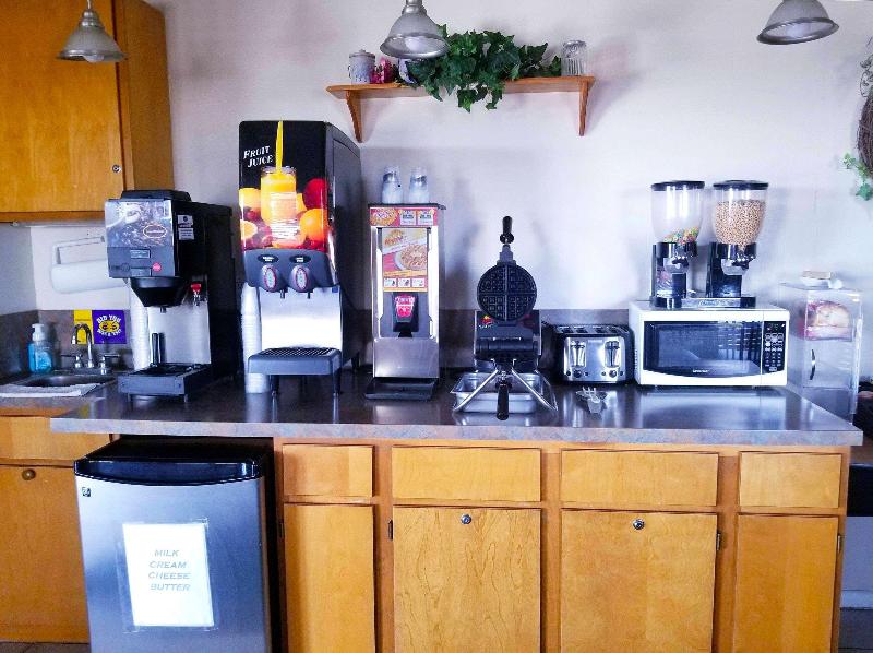 Americas Best Value Inn Belleville image