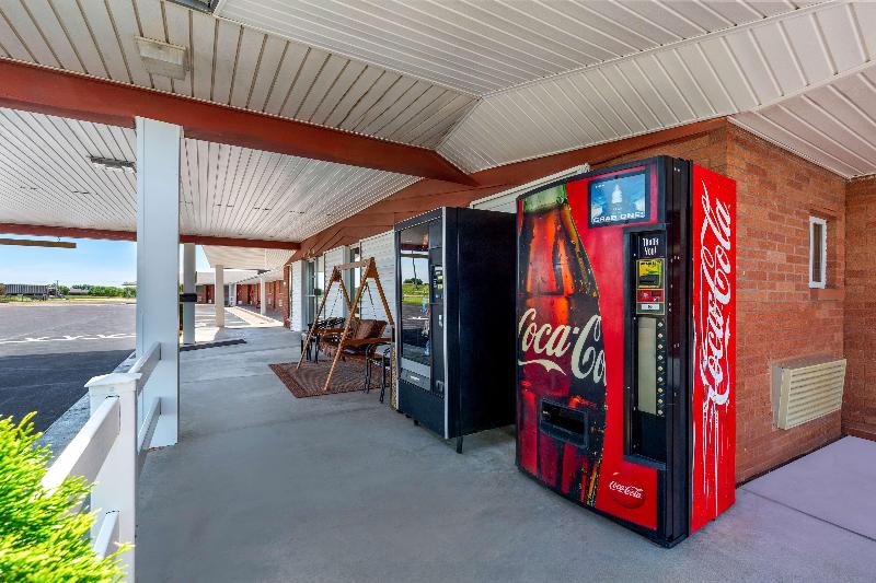Americas Best Value Inn Belleville image