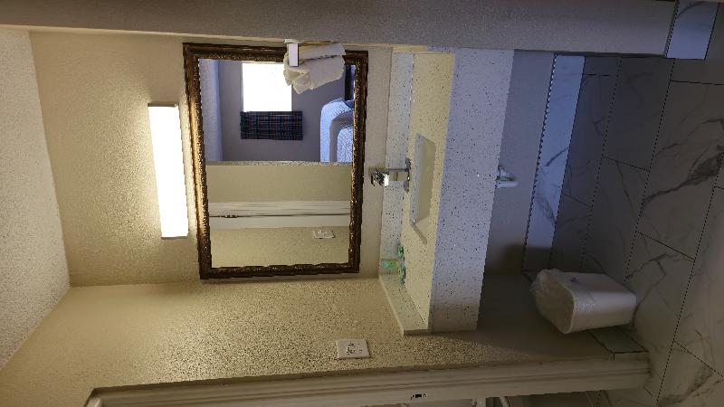 Americas Best Value Inn Elizabethtown image