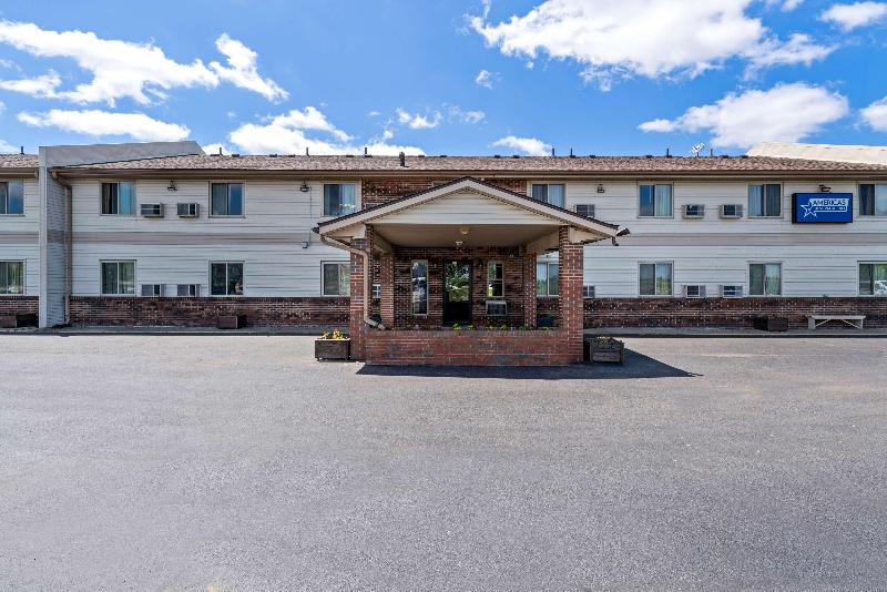 Americas Best Value Inn Decatur, Il image