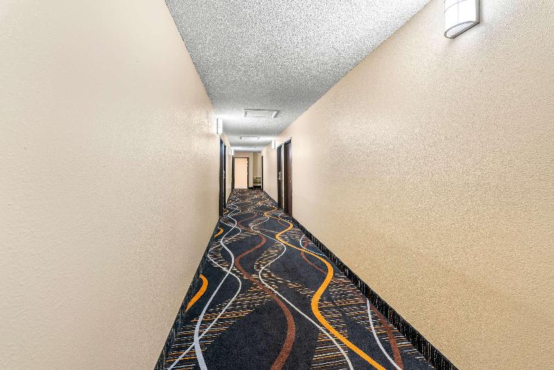 Americas Best Value Inn Decatur, Il image
