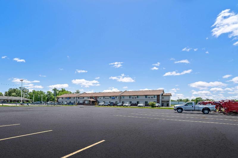 Americas Best Value Inn Decatur, Il image