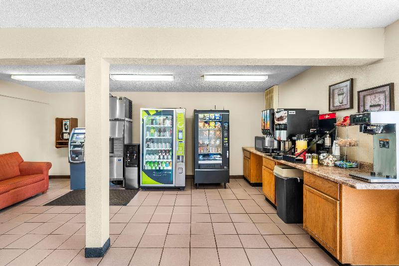 Americas Best Value Inn Decatur, Il image