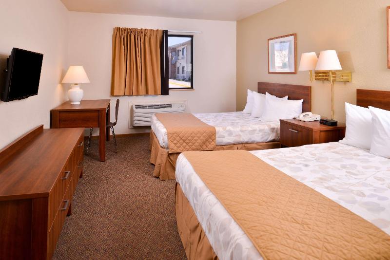 Americas Best Value Inn Missouri Valley image