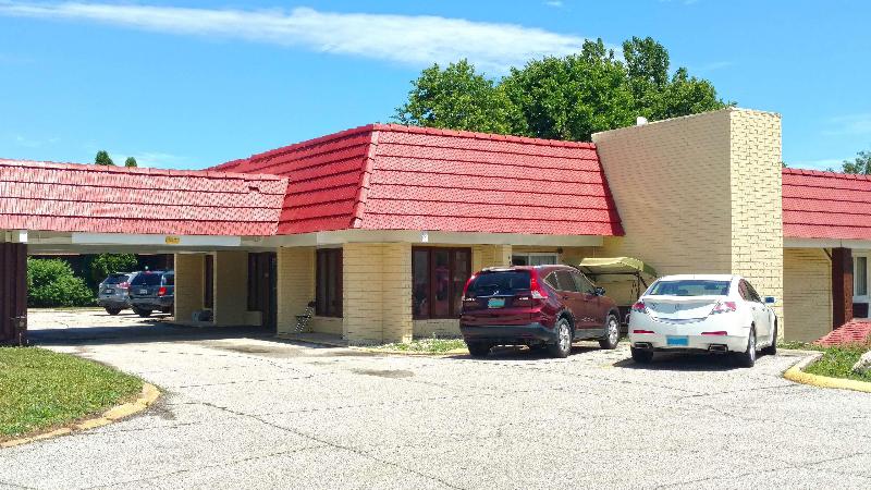 Americas Best Value Inn Webster City image 9