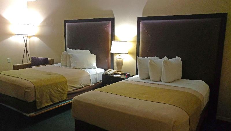 Americas Best Value Inn Webster City image 6