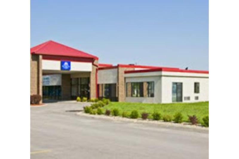 Fairview Inn By Oyo Hesston I-135 image