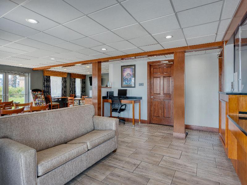 Surestay By Best Western Bowling Green North image