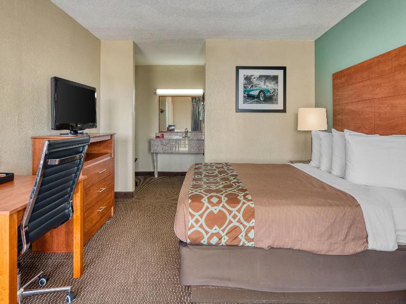 Surestay By Best Western Bowling Green North image