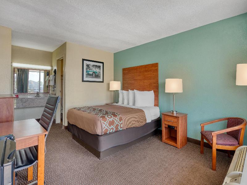 Surestay By Best Western Bowling Green North image