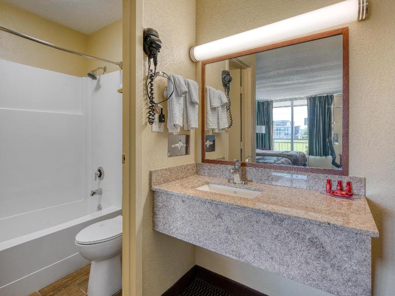 Surestay By Best Western Bowling Green North image