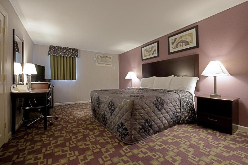 Hotel Americas Best Value Inn Holyoke Springfield