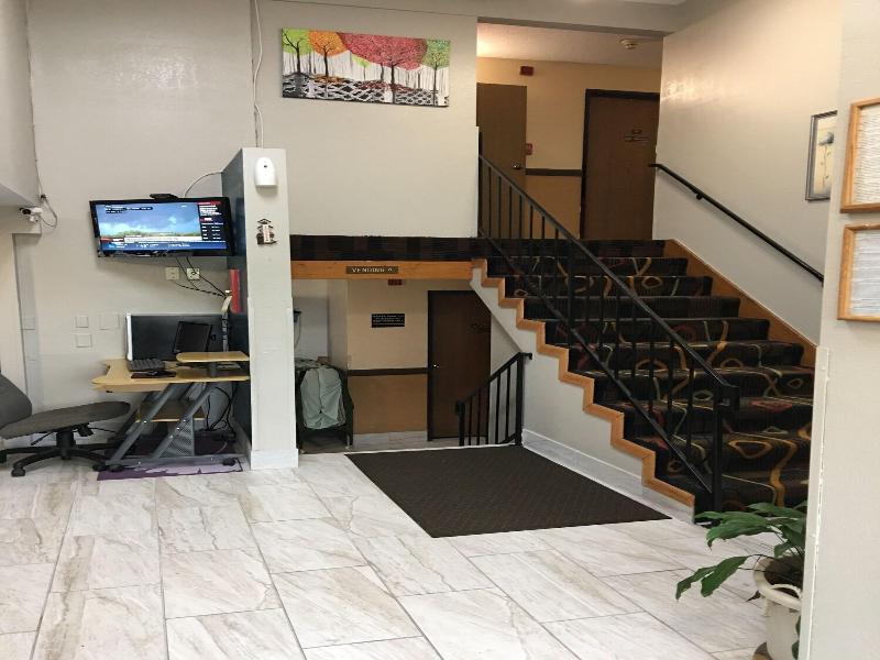 Americas Best Value Inn Faribault