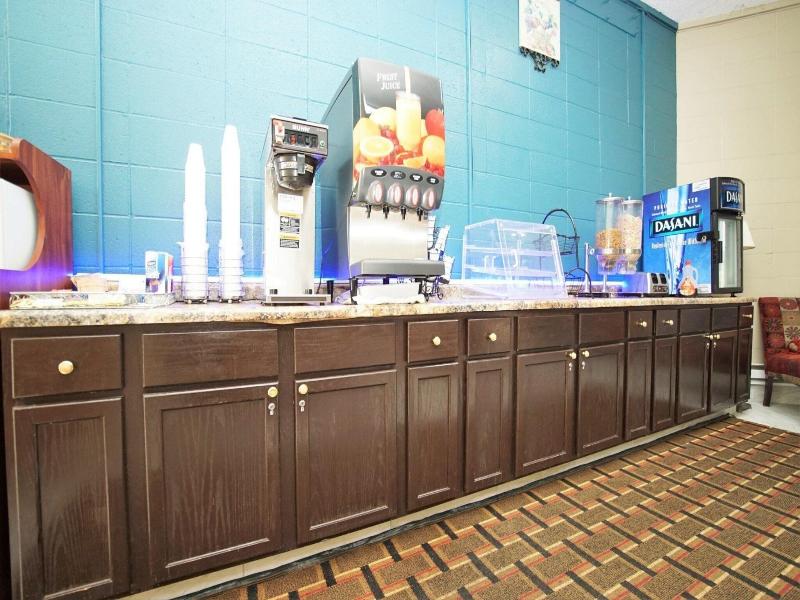 Americas Best Value Inn Faribault