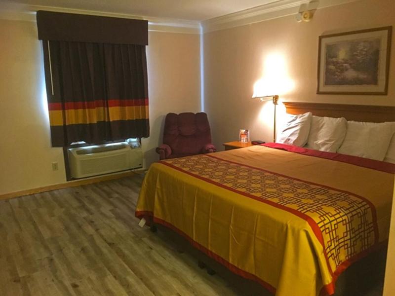 Home Suites - River Thief Falls 3