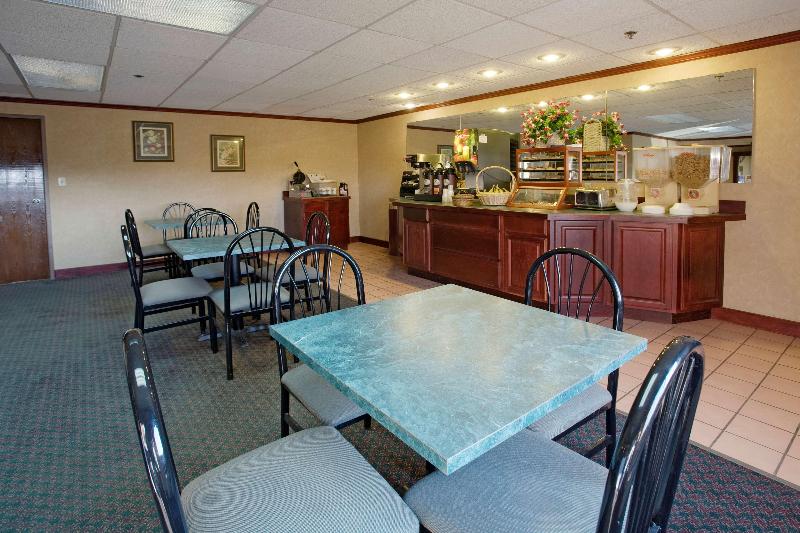 Americas Best Value Inn McMinnville image