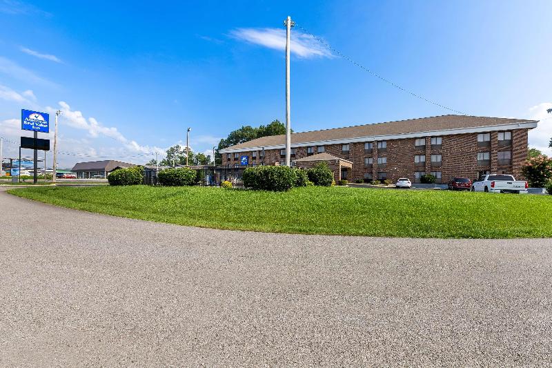 Americas Best Value Inn McMinnville image