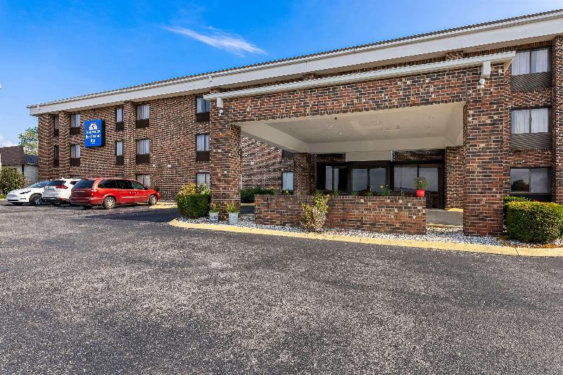 Americas Best Value Inn McMinnville image