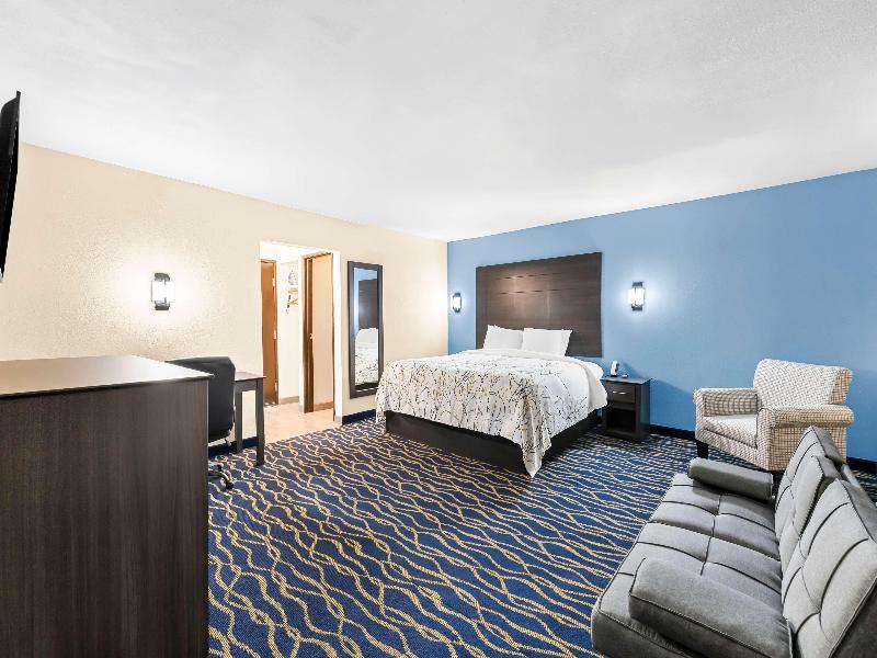 Americas Best Value Inn McMinnville image
