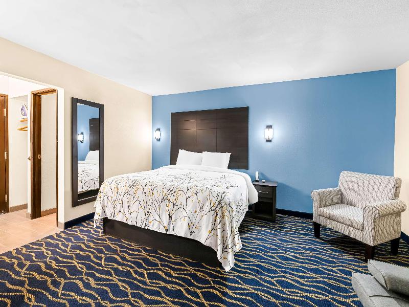 Americas Best Value Inn McMinnville image