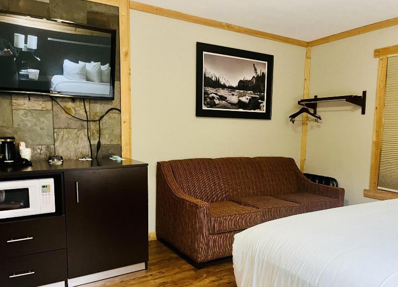 Americas Best Value Inn Wall image