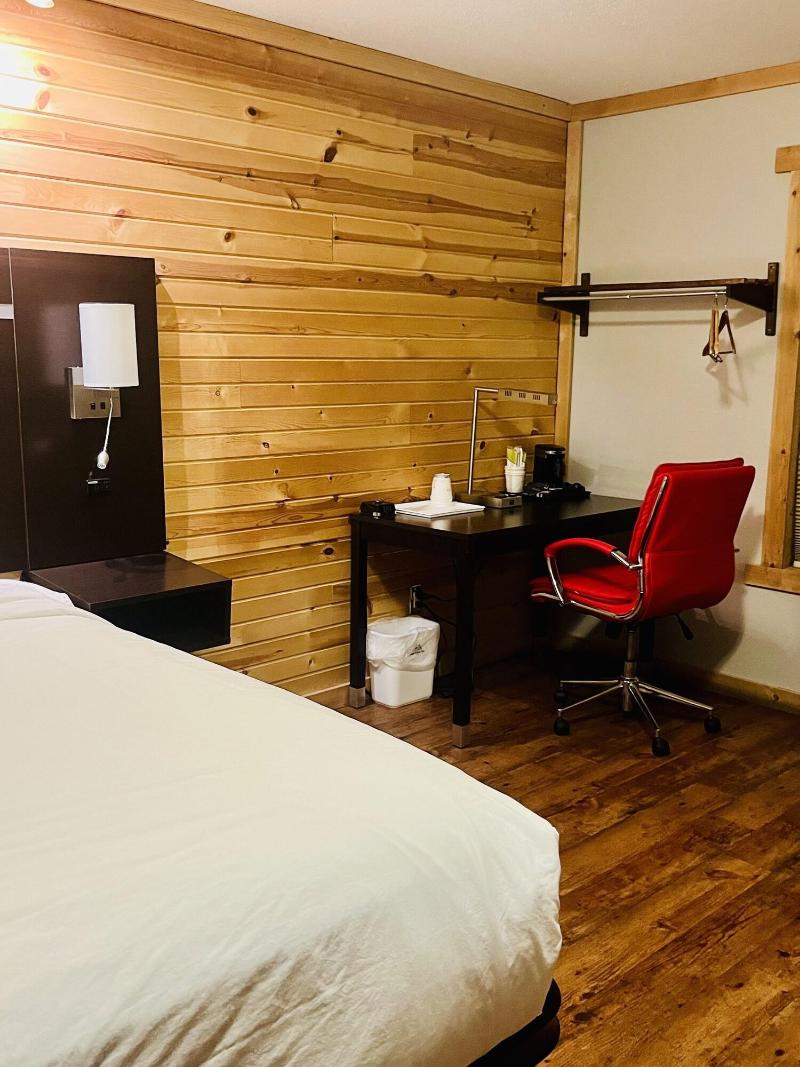 Americas Best Value Inn Wall image