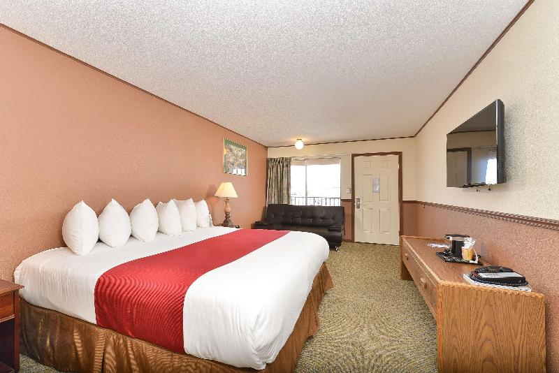 Americas Best Value Inn Wall image