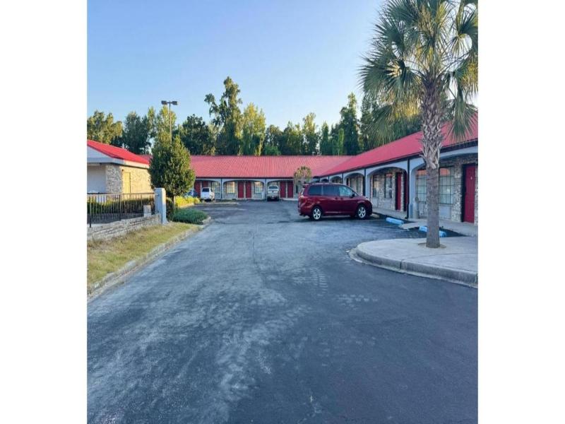 Budget Inn By Belvilla St George I-95