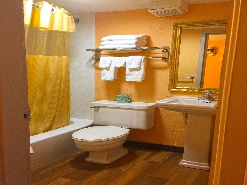 Americas Best Value Inn Pottstown image
