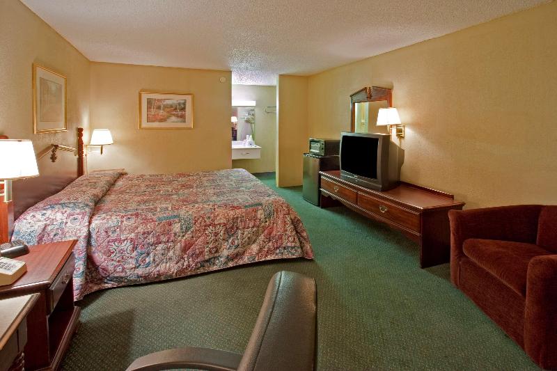 Americas Best Value Inn Grenada photo 10