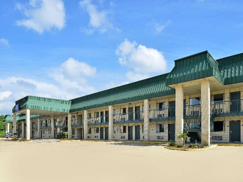 Americas Best Value Inn Suites Winona image