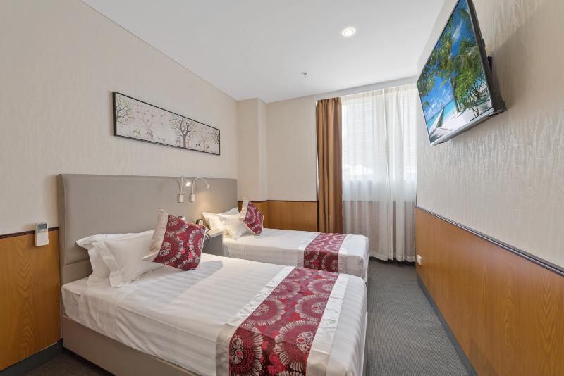 Sydney Hotel QVB image
