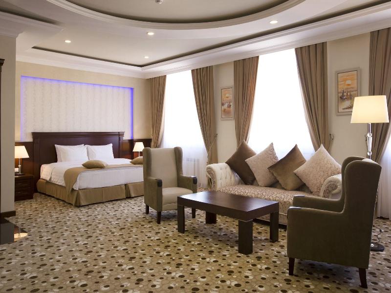 Central Hotel image