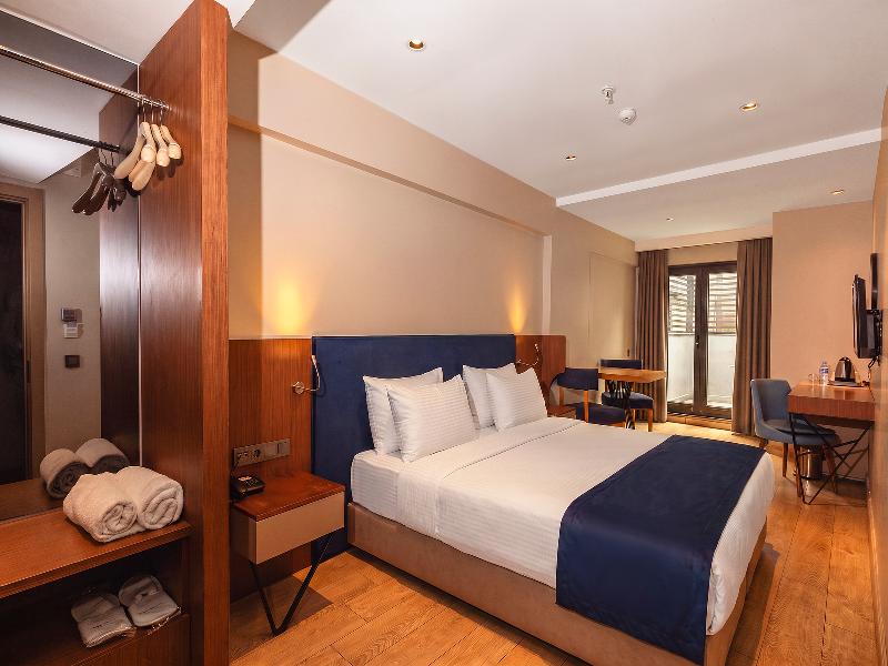 Redmont Hotel Nisantasi image