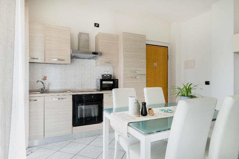 HQ Aparthotel Milano Inn – Smart Suites image