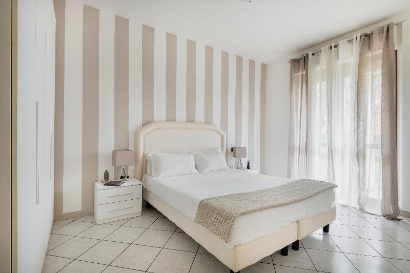 HQ Aparthotel Milano Inn – Smart Suites image