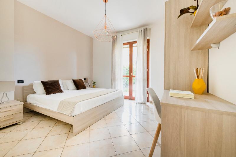 HQ Aparthotel Milano Inn – Smart Suites image