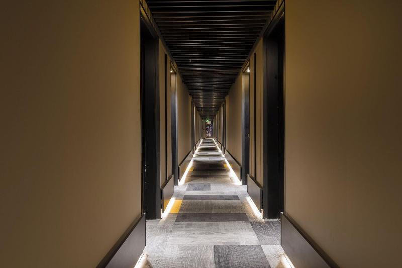 Ola Santiago Providencia, Tapestry Collection By H image